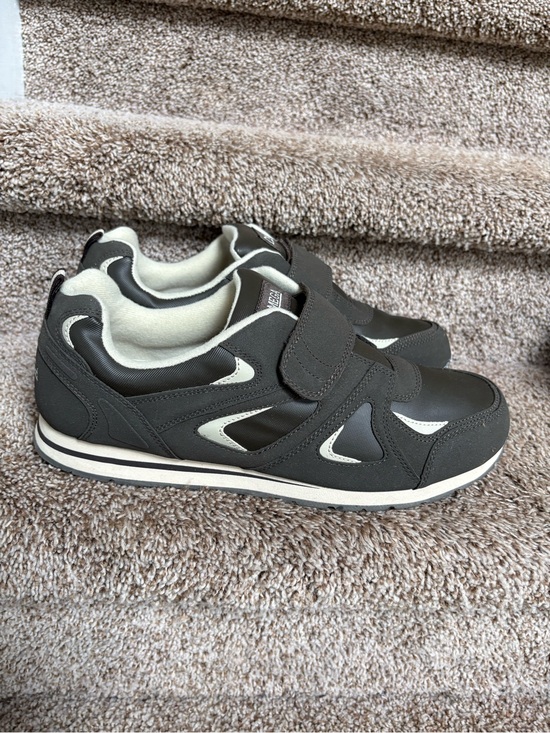 Omega Other - Omega Men’s Athletic Hook-and-Loop Sneakers in Dark Gray and Cream .